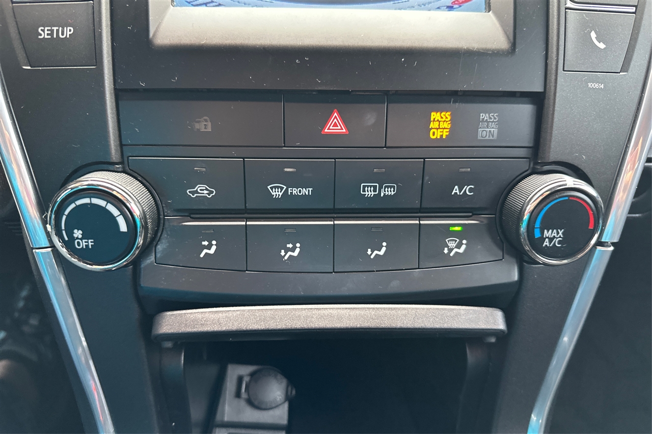 Toyota Camry SE 4D Sedan 2017