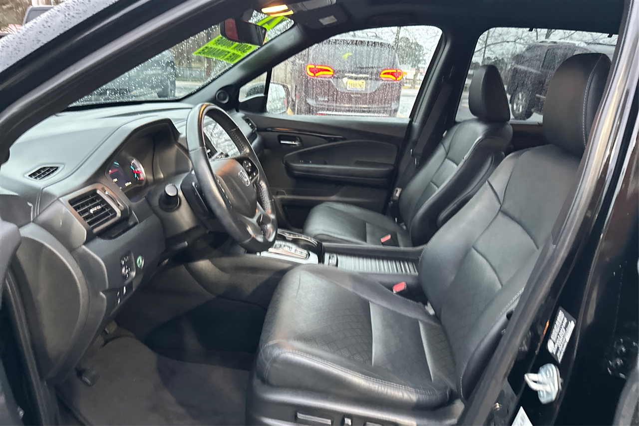 Honda Passport Touring 4D SUV FWD 2021