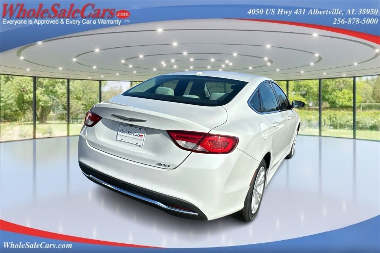 Chrysler 200 Limited 4D Sedan 2015