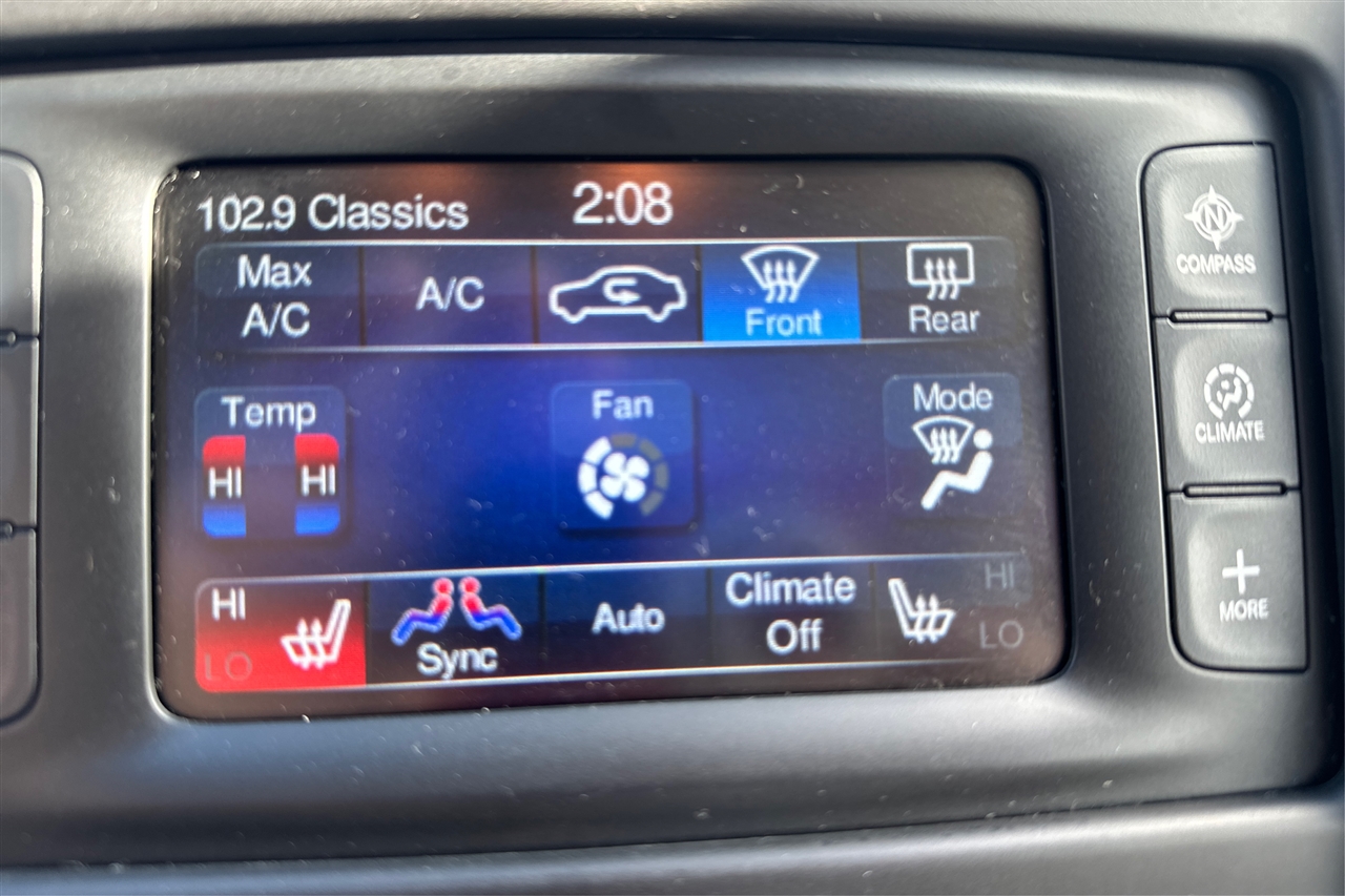 Chrysler 200 Limited 4D Sedan 2015