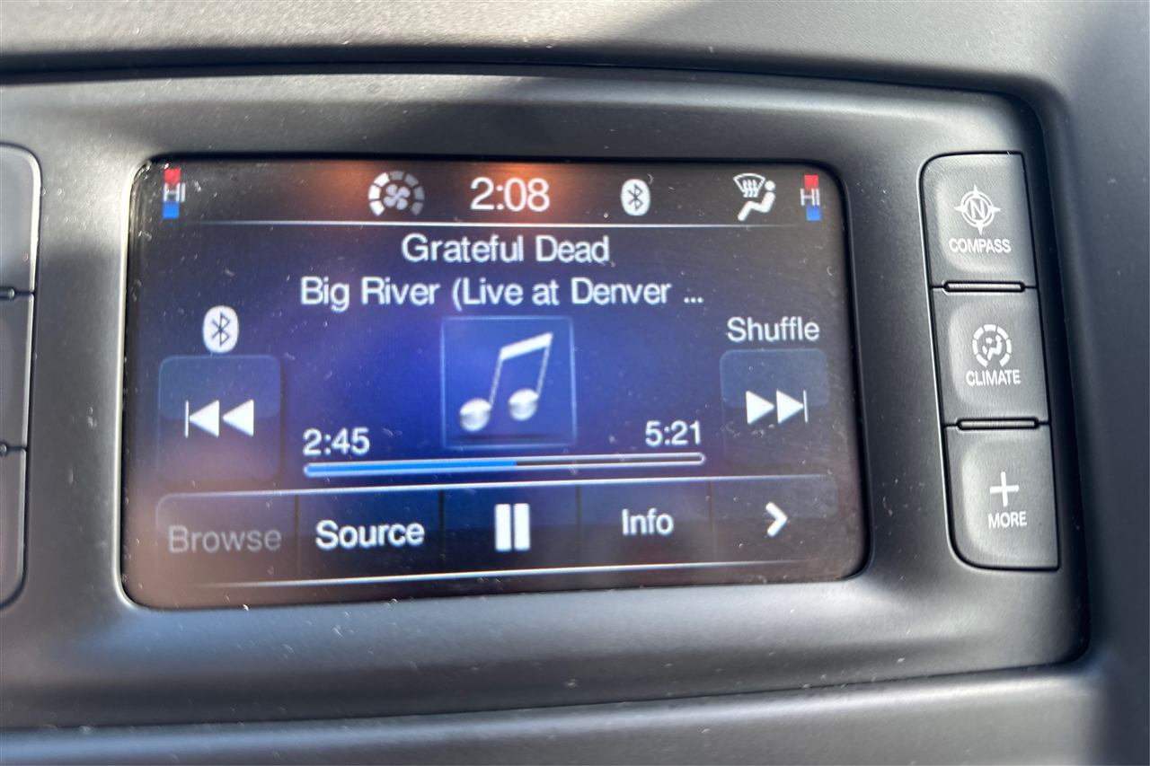 Chrysler 200 Limited 4D Sedan 2015