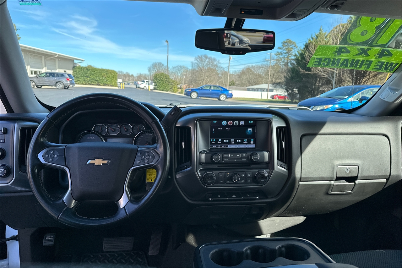 Chevrolet Silverado 1500 1LT Crew Cab 4WD 2018