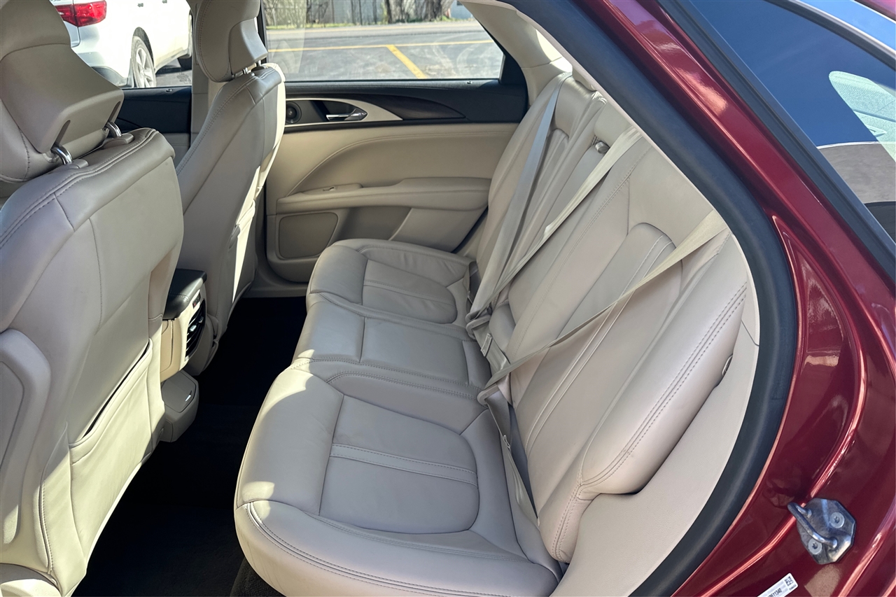 Lincoln MKZ Reserve 4D Sedan FWD 2019