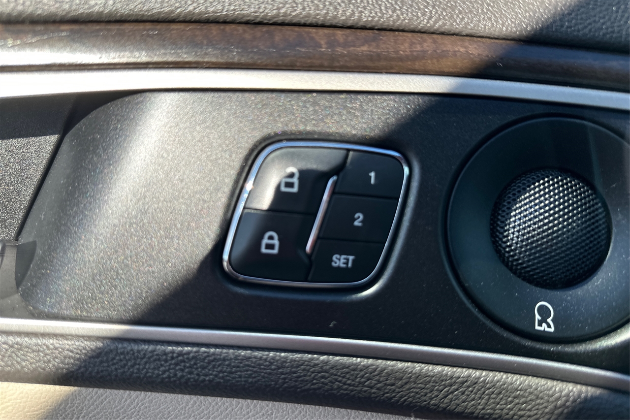 Lincoln MKZ Reserve 4D Sedan FWD 2019