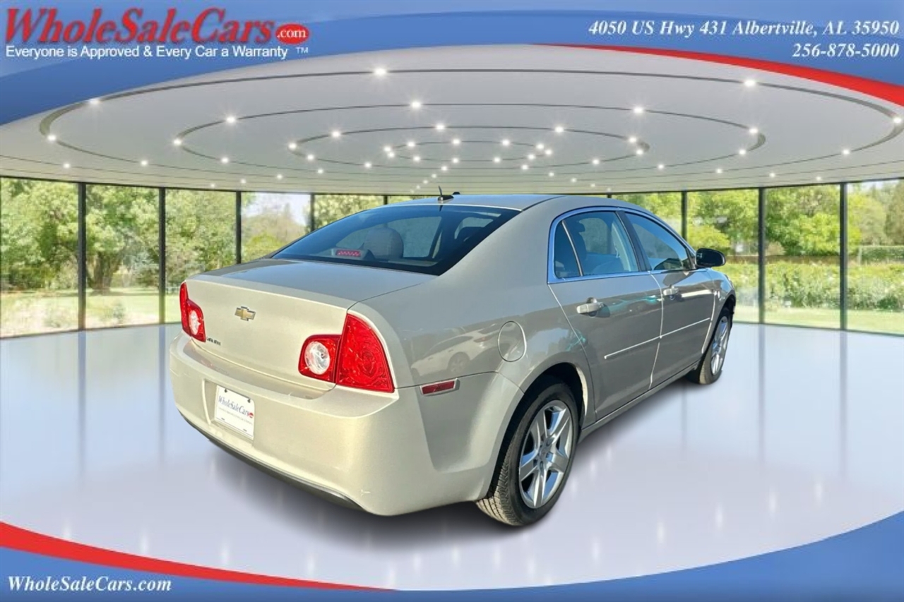 Chevrolet Malibu LS 4D Sedan 2011