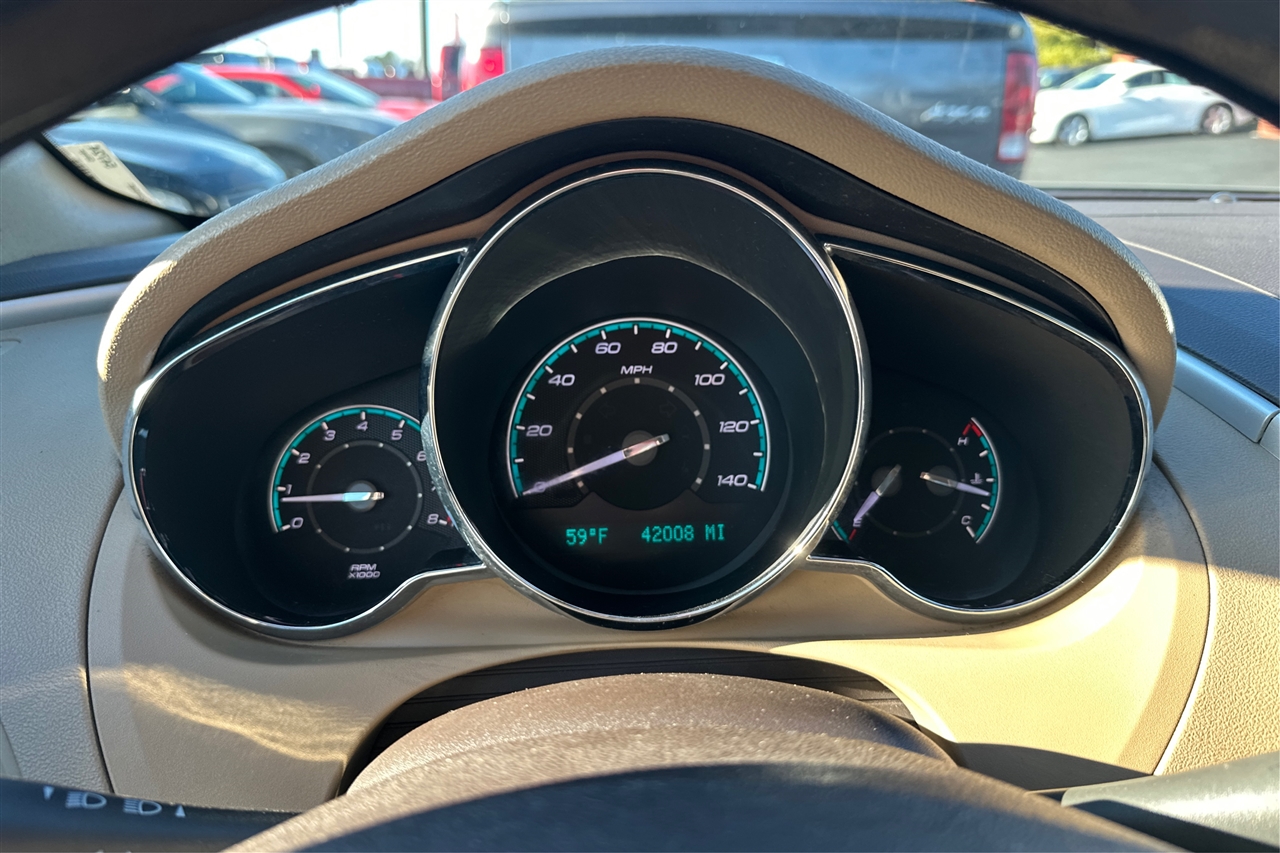 Chevrolet Malibu LS 4D Sedan 2011