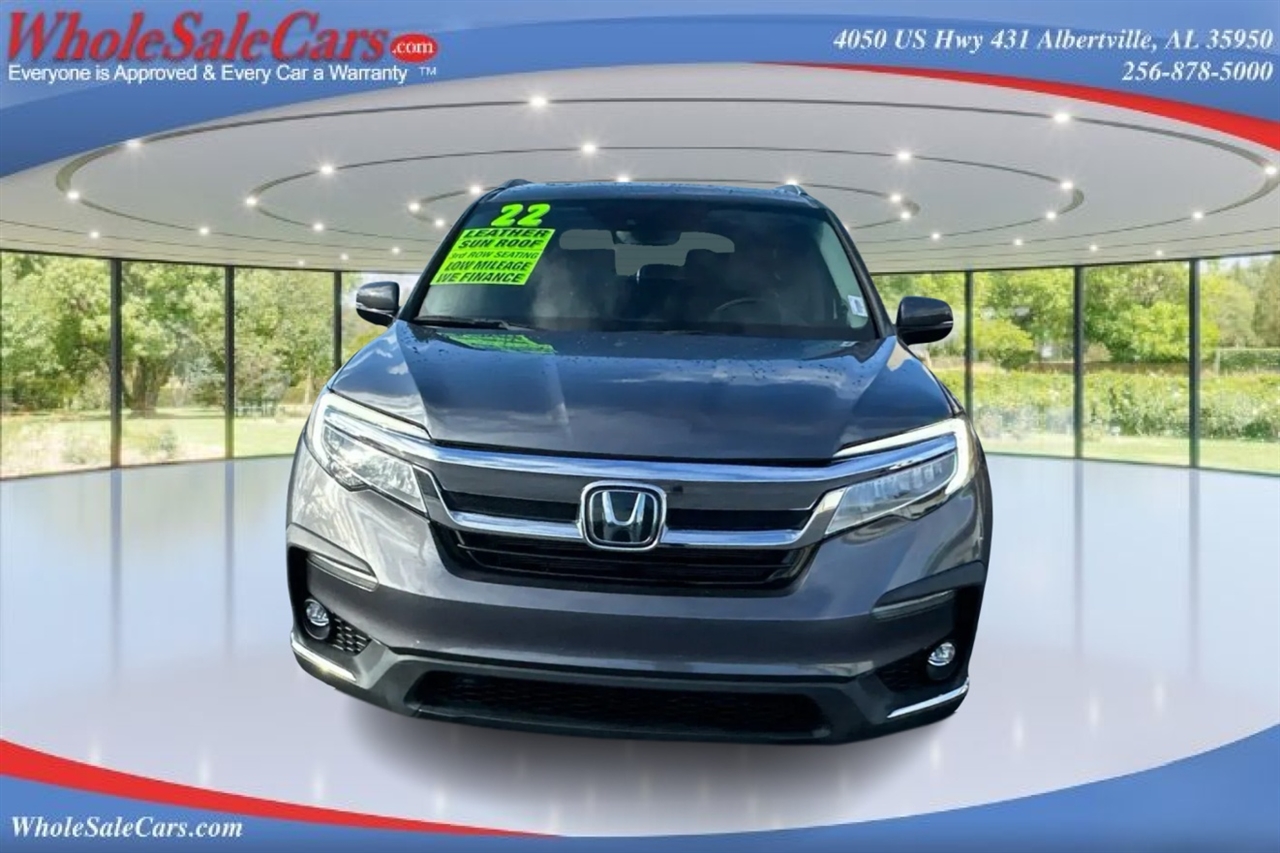 Honda Pilot Touring 4D SUV FWD w/CapChrs 2022