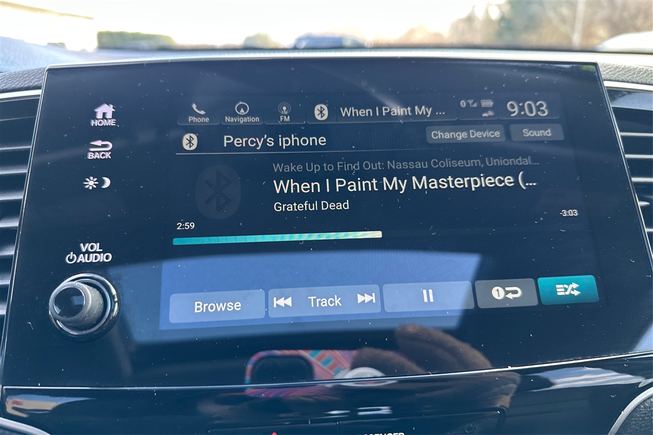 Honda Pilot Touring 4D SUV FWD w/CapChrs 2022