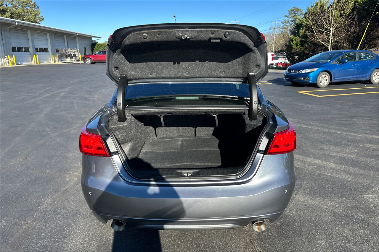 Nissan Maxima SL 4D Sedan 2018