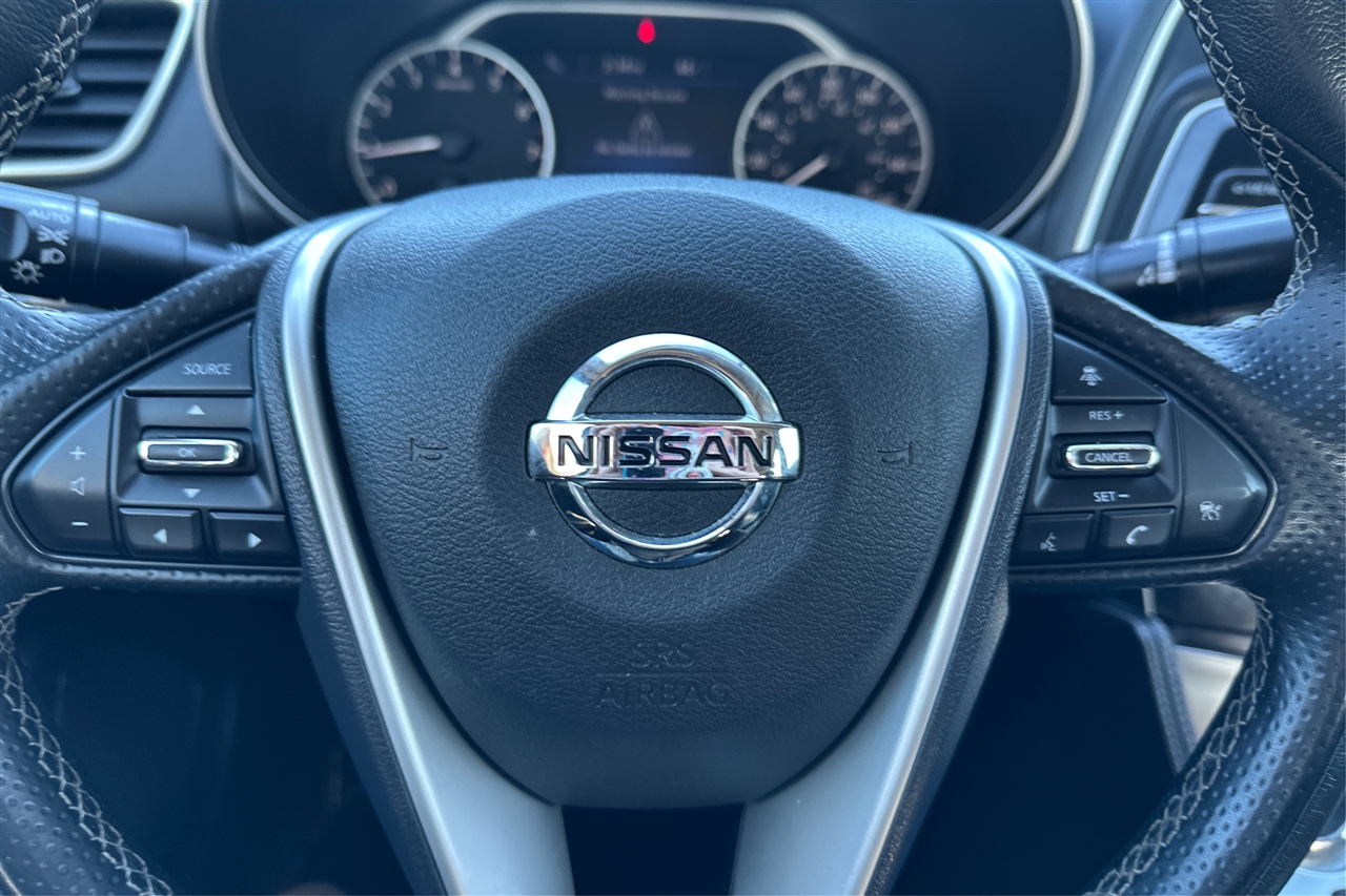 Nissan Maxima SL 4D Sedan 2018