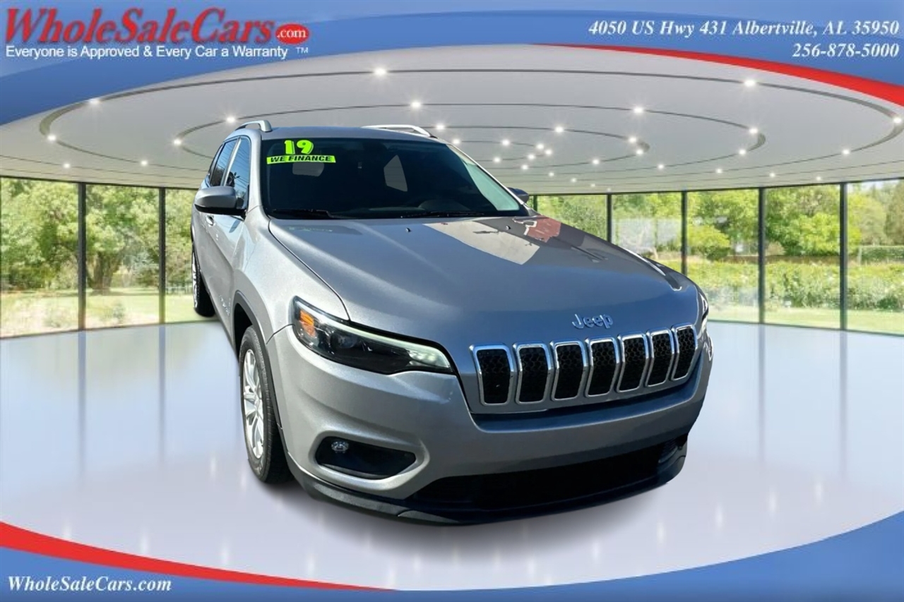 Jeep Cherokee Latitude 4D SUV FWD 2019
