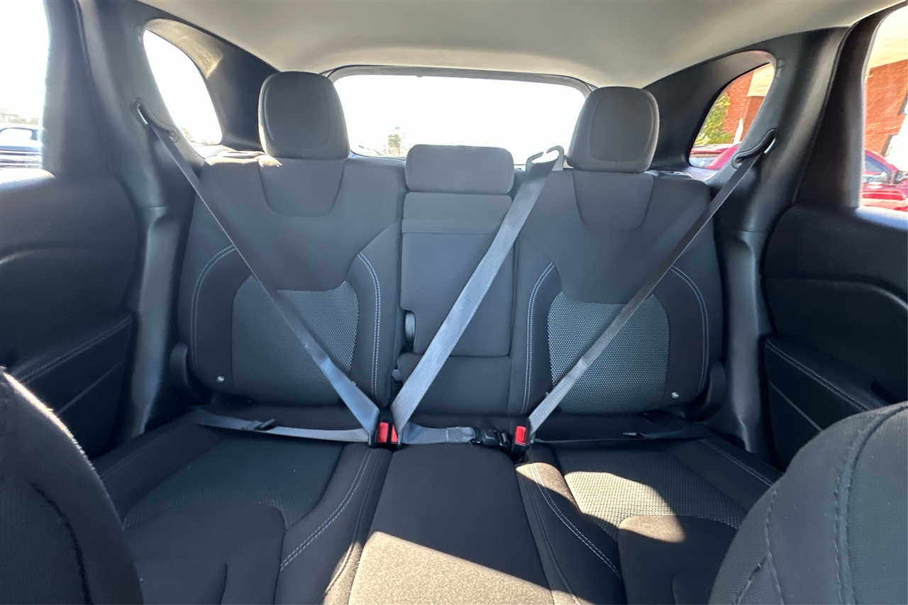 Jeep Cherokee Latitude 4D SUV FWD 2019