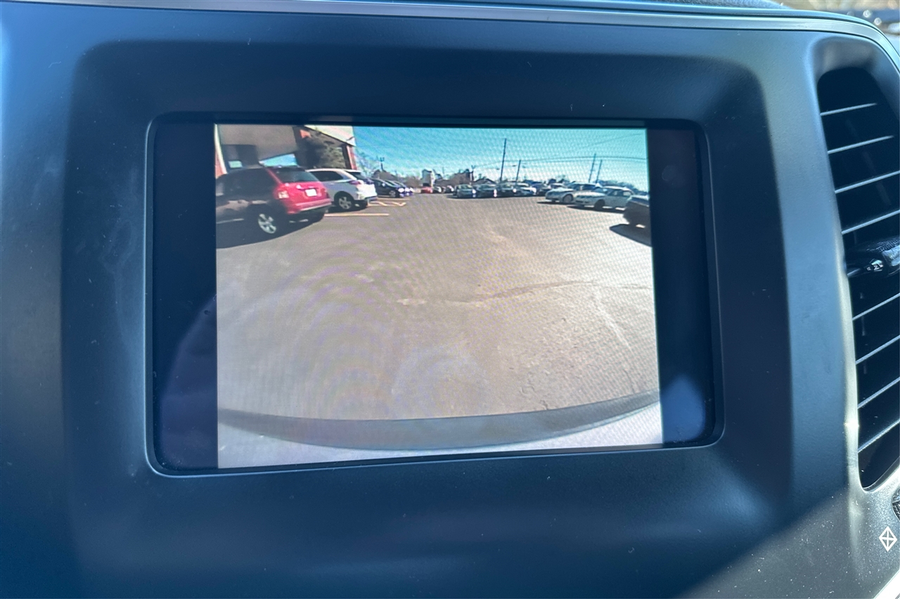 Jeep Cherokee Latitude 4D SUV FWD 2019