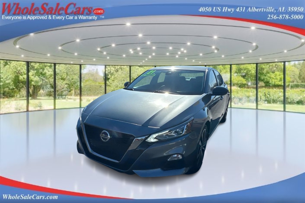 Nissan Altima SR 4D Sedan 2.5 2021