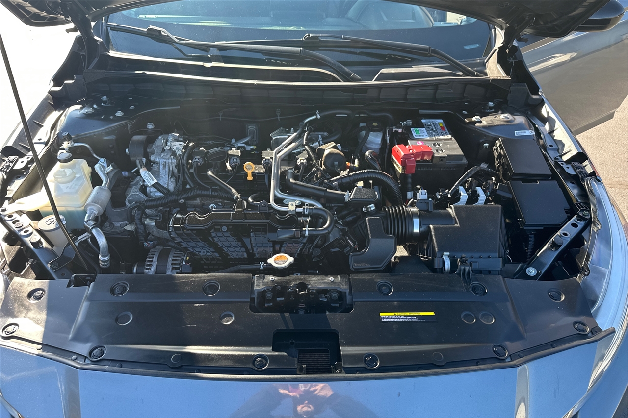 Nissan Altima SR 4D Sedan 2.5 2021