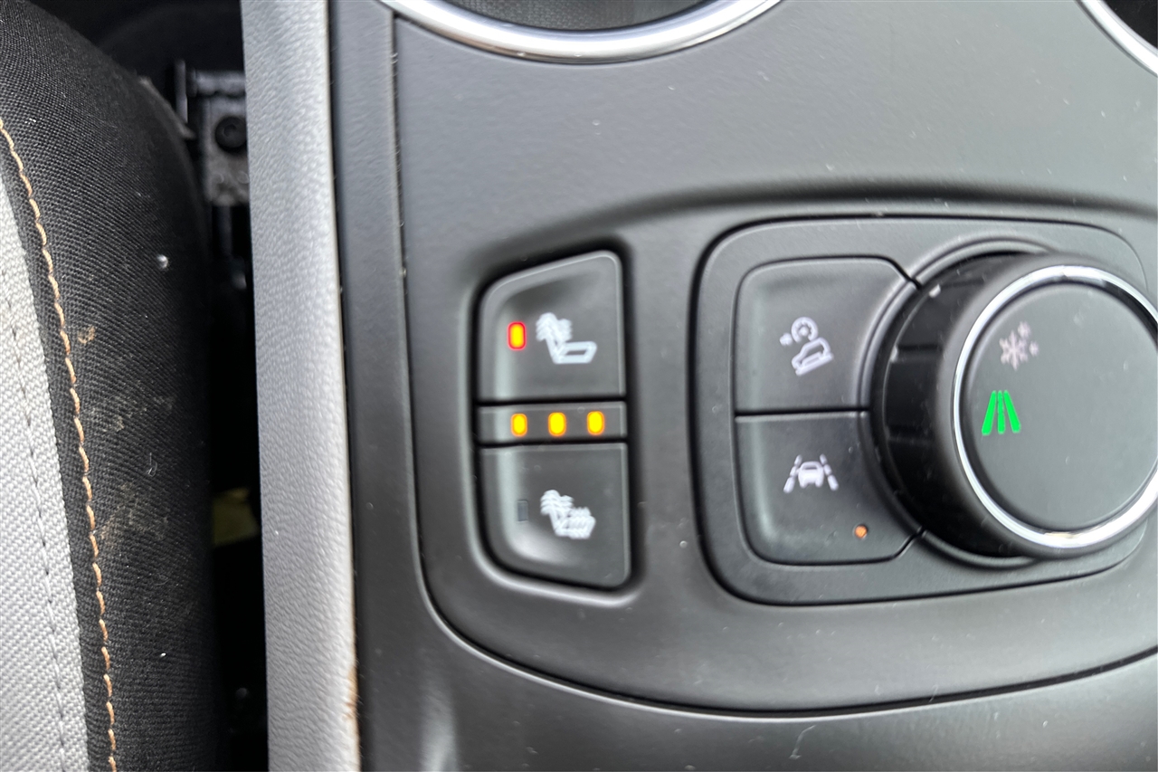 GMC Terrain SLE 4D SUV FWD 2020