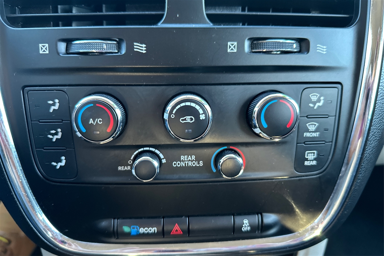 Dodge Grand Caravan SE Wagon 2013