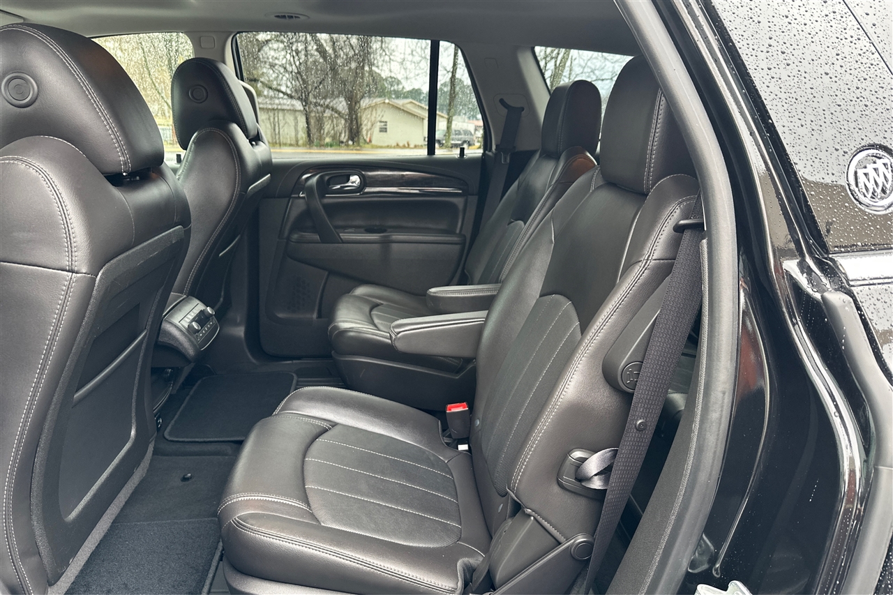 Buick Enclave Leather 4D SUV FWD 2017