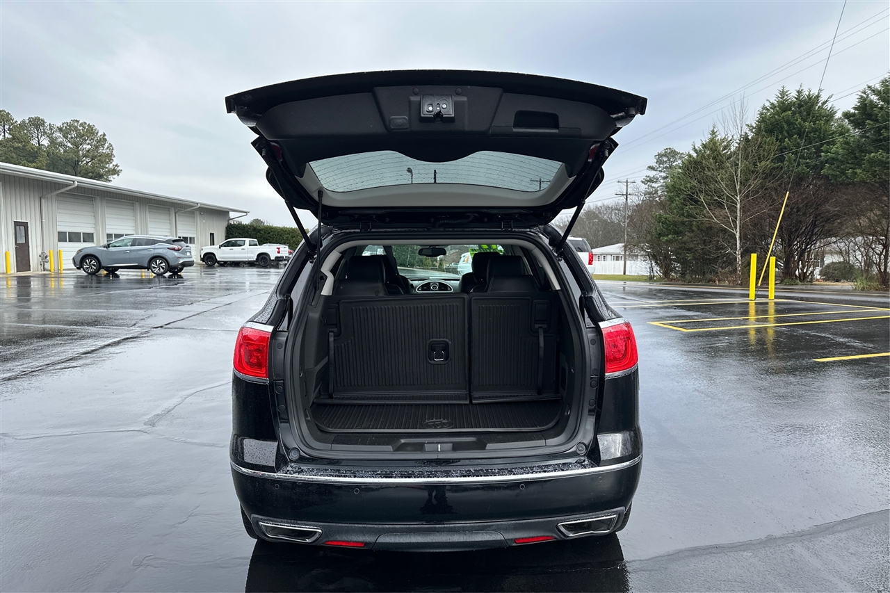 Buick Enclave Leather 4D SUV FWD 2017