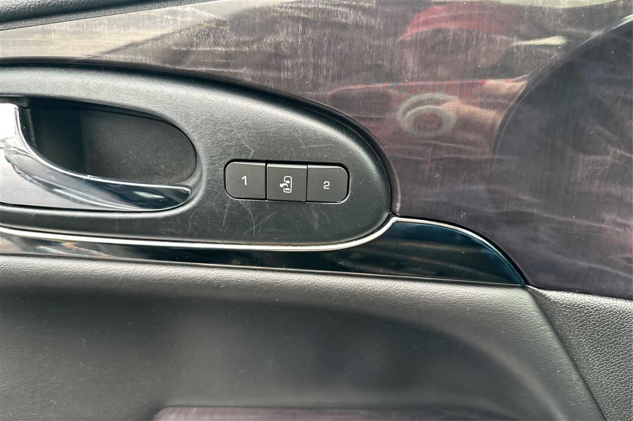 Buick Enclave Leather 4D SUV FWD 2017