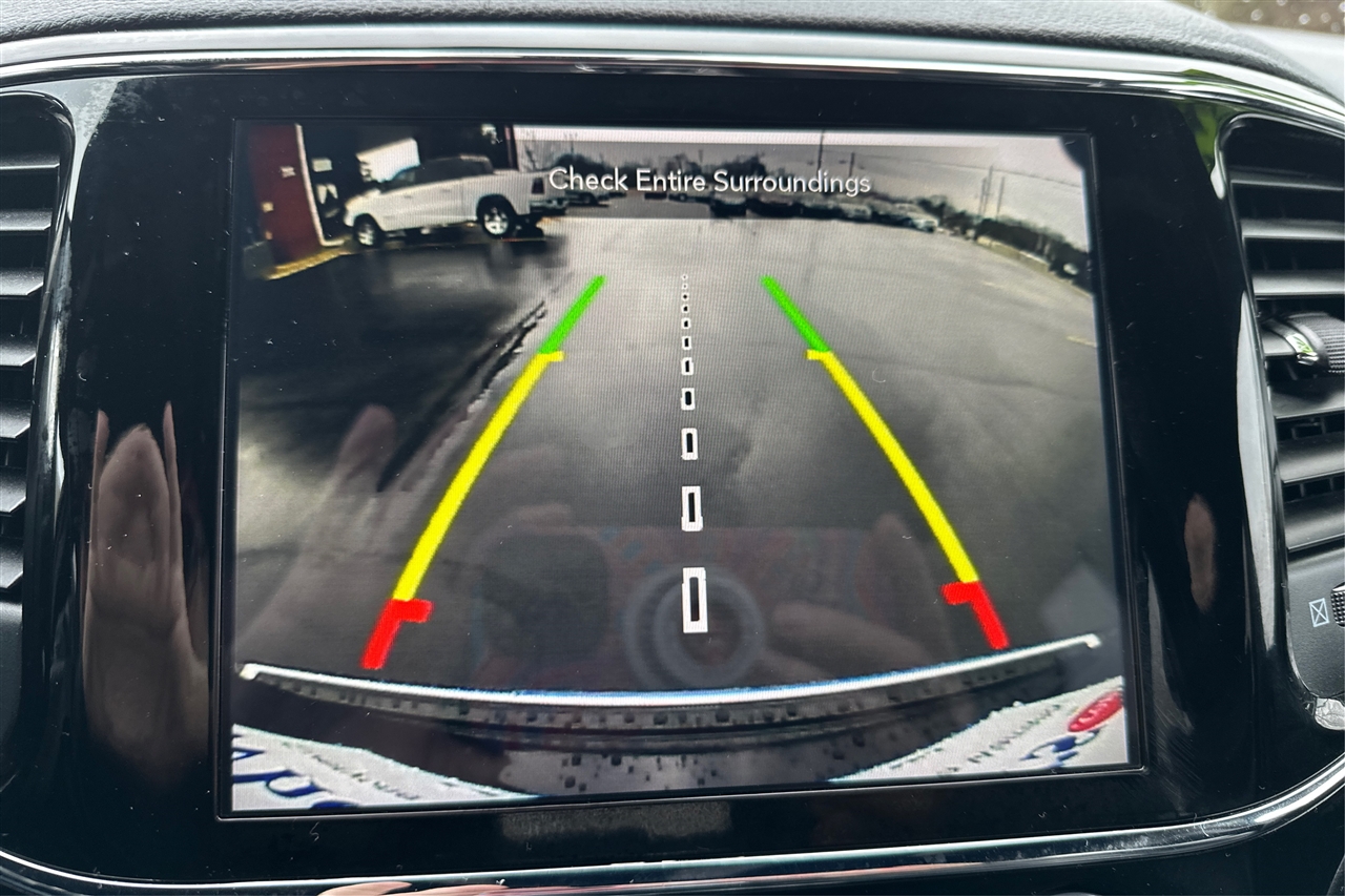 Jeep Grand Cherokee Limited 4D SUV RWD 2021