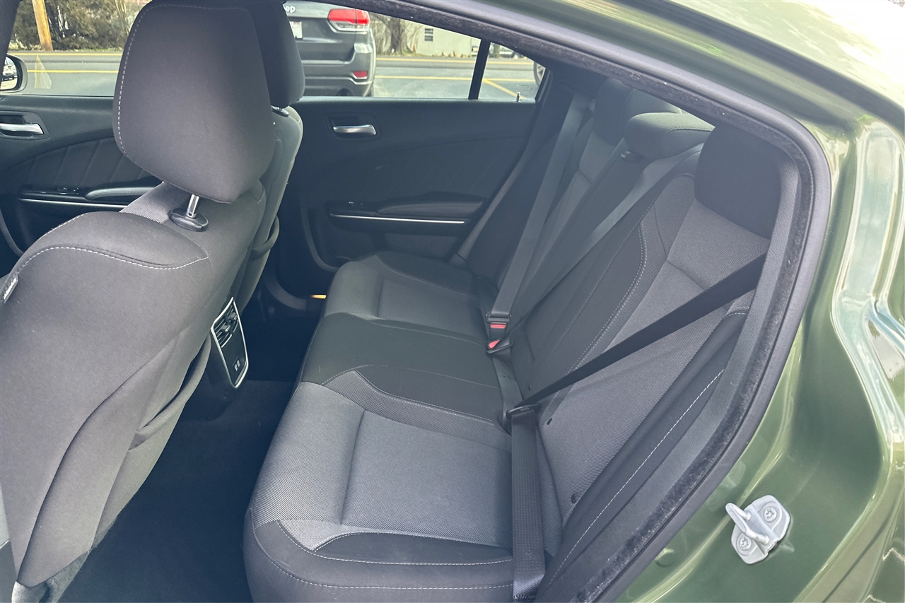 Dodge Charger SXT 4D Sedan 2022