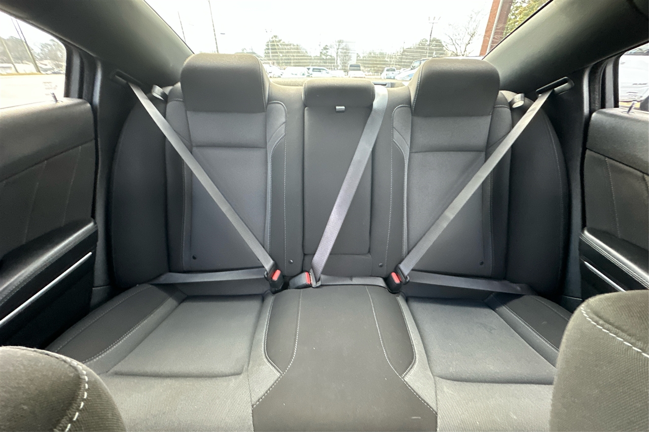 Dodge Charger SXT 4D Sedan 2022