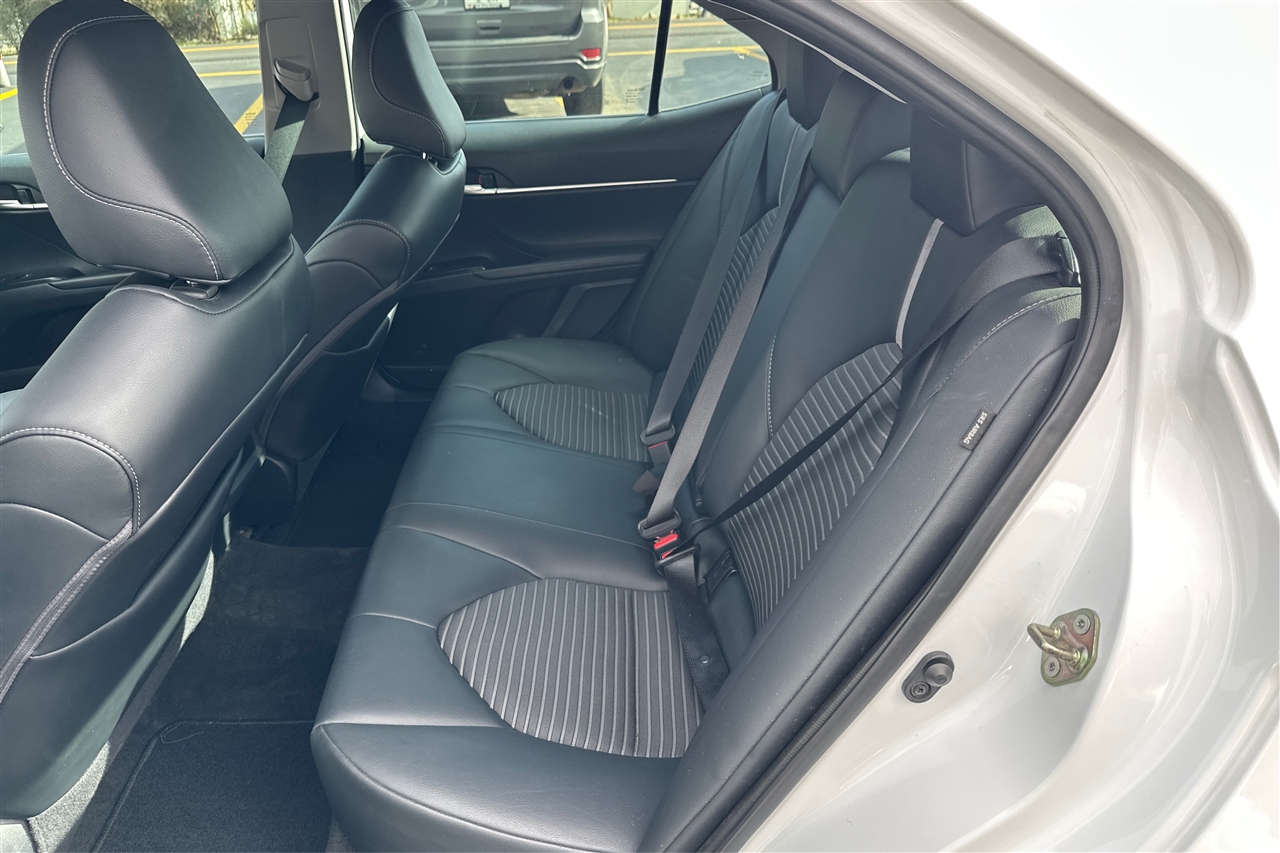 Toyota Camry SE 4D Sedan 2020