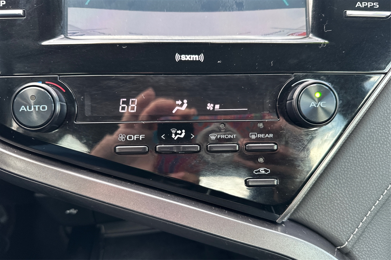 Toyota Camry SE 4D Sedan 2020