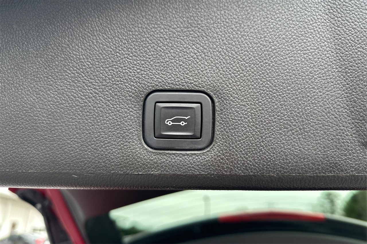 Cadillac SRX Performance 4D SUV FWD 2014