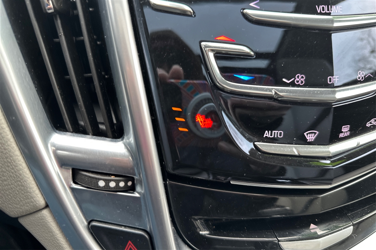 Cadillac SRX Performance 4D SUV FWD 2014