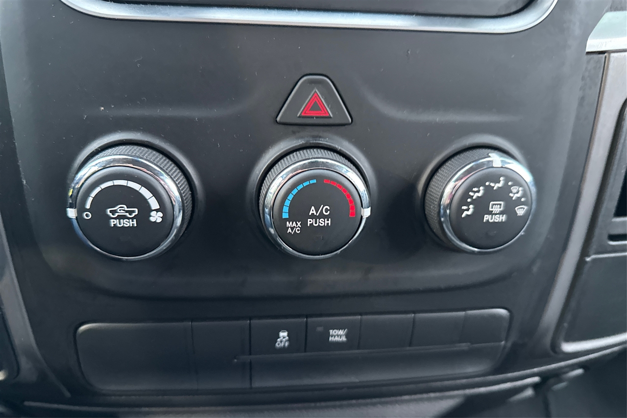 RAM 1500 DS SLT Crew Cab 2WD SWB 2022