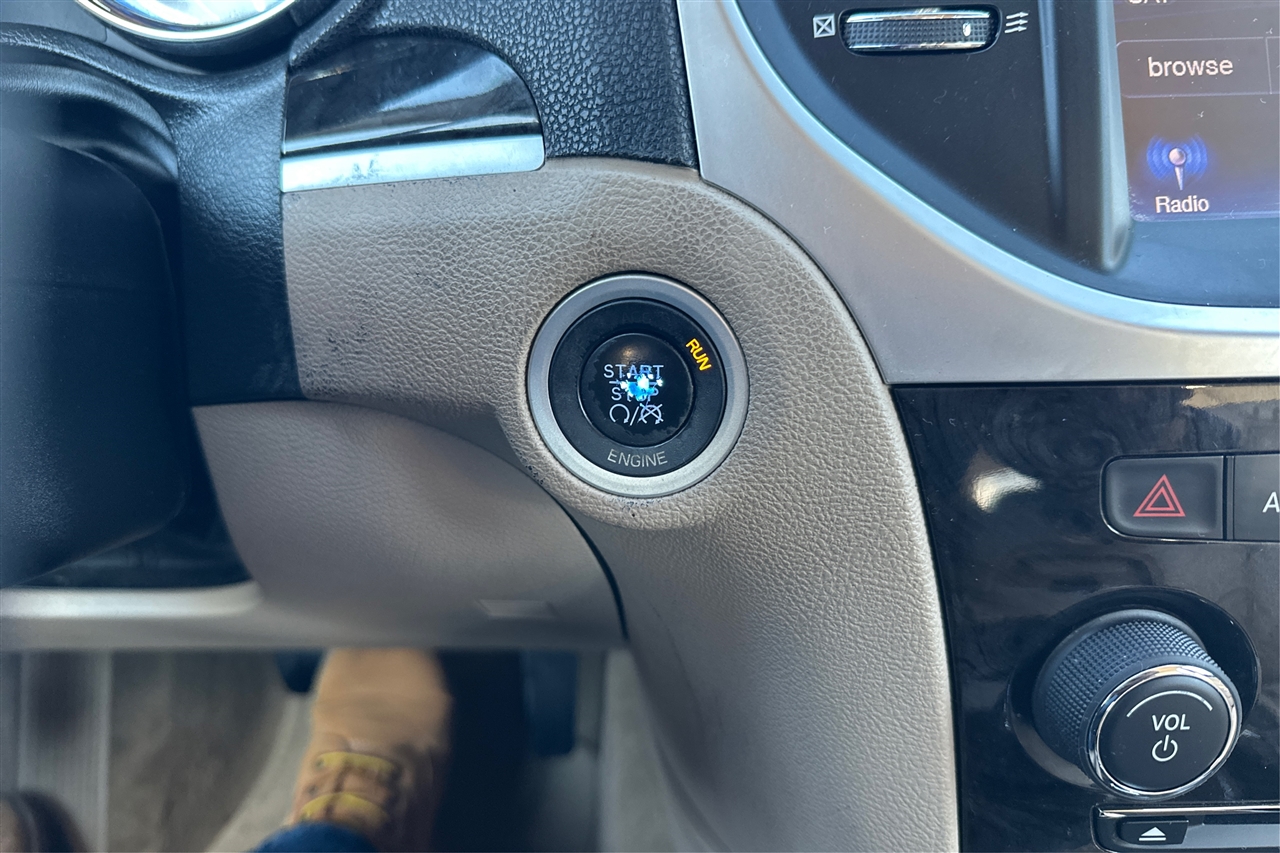 Chrysler 300 Base 4D Sedan 2013