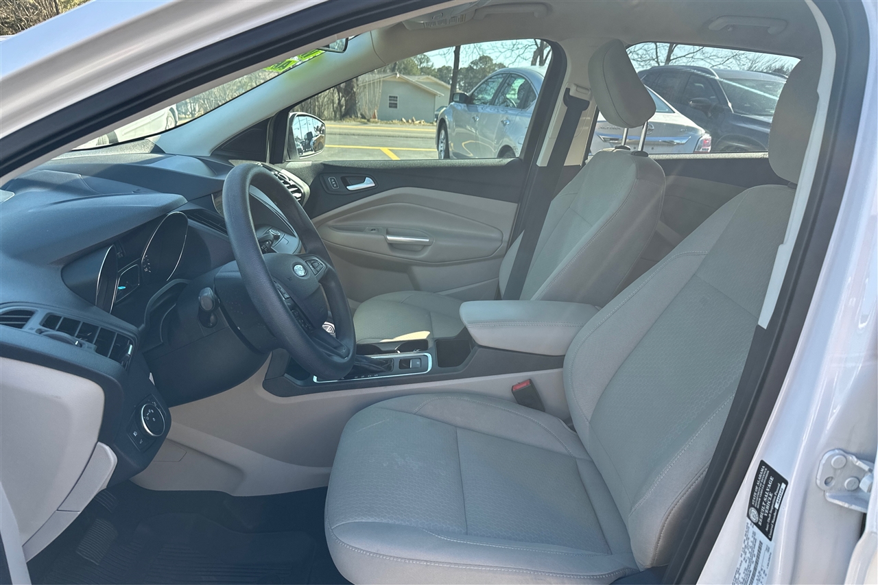 Ford Escape SE 4D SUV FWD 2019