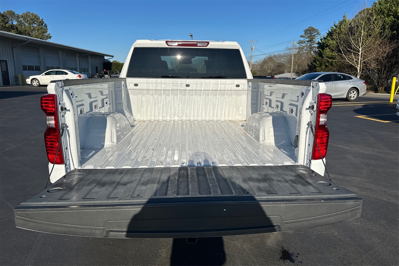 Chevrolet Silverado 1500 Work Truck 1WT Crew Cab 4WD 2023