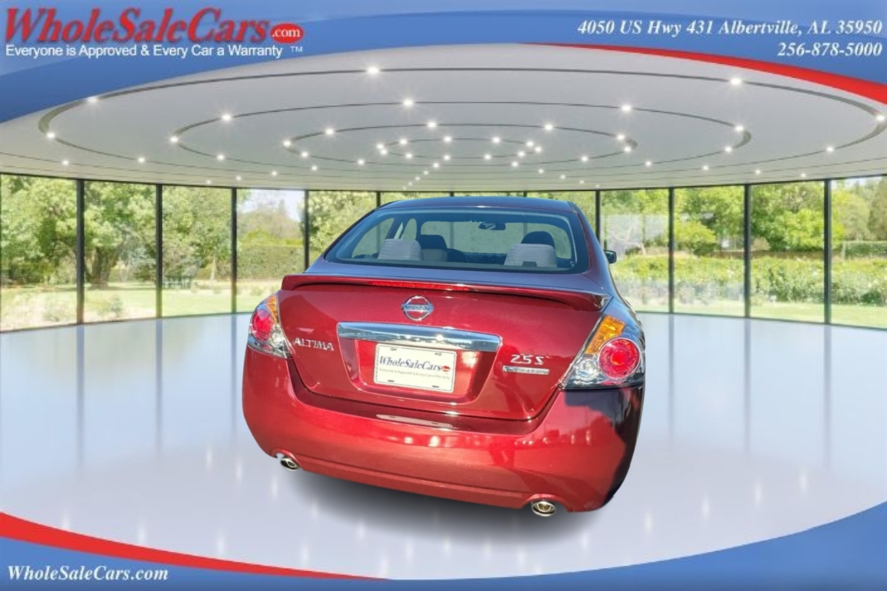 Nissan Altima S 4D Sedan 2011