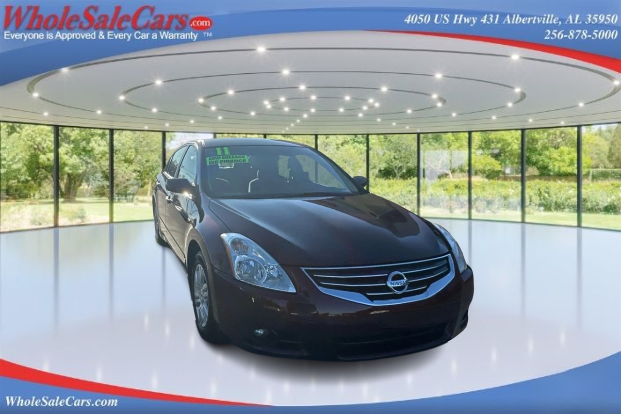 Nissan Altima S 4D Sedan 2011