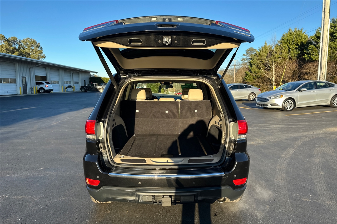 Jeep Grand Cherokee Limited 4D SUV RWD 2015