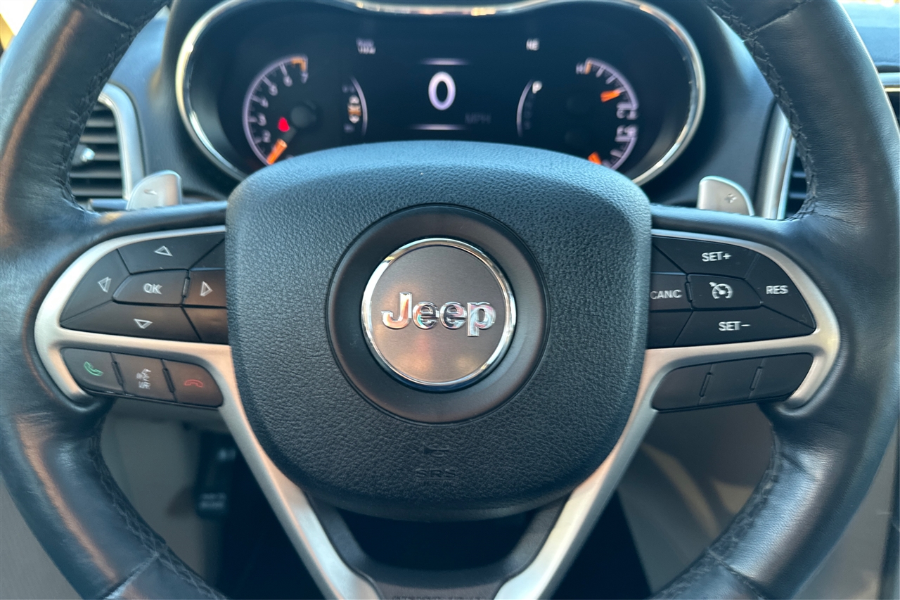 Jeep Grand Cherokee Limited 4D SUV RWD 2015