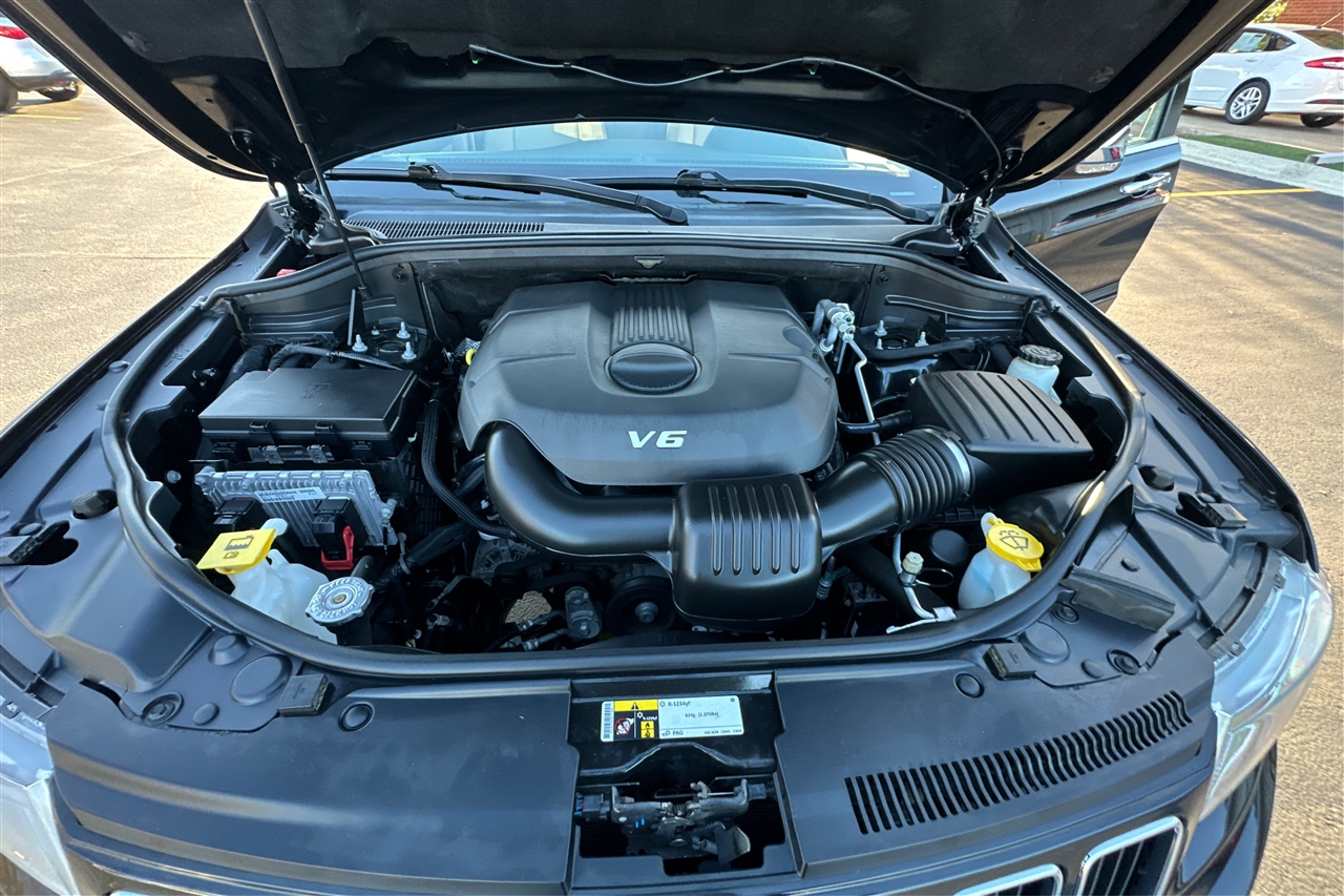 Jeep Grand Cherokee Limited 4D SUV RWD 2015