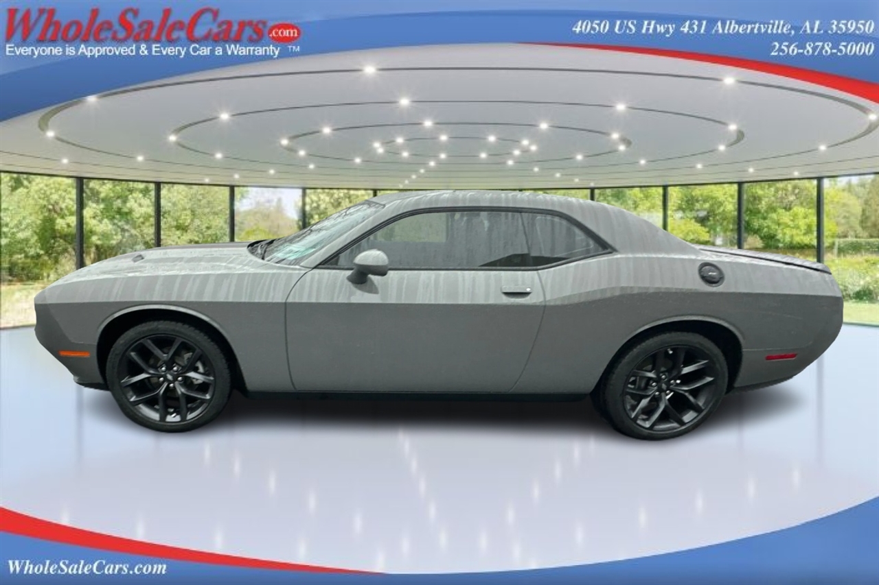 Dodge Challenger SXT 2D Coupe 2023
