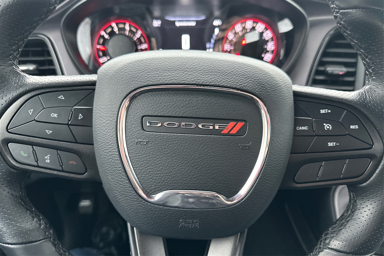 Dodge Challenger SXT 2D Coupe 2023