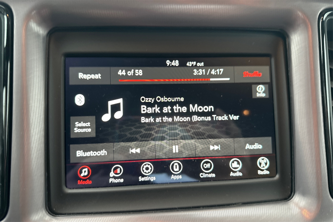 Dodge Challenger SXT 2D Coupe 2023