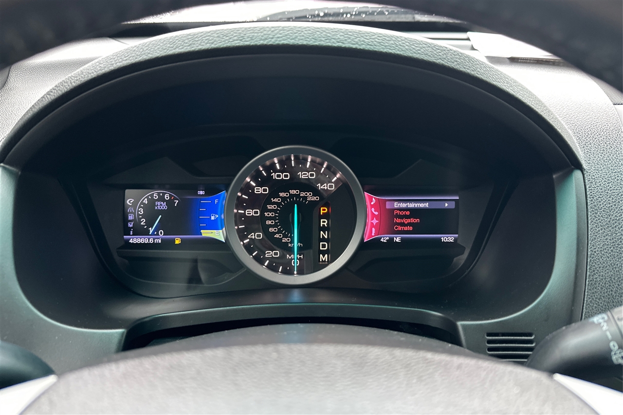 Ford Explorer Limited 4D SUV FWD 2013