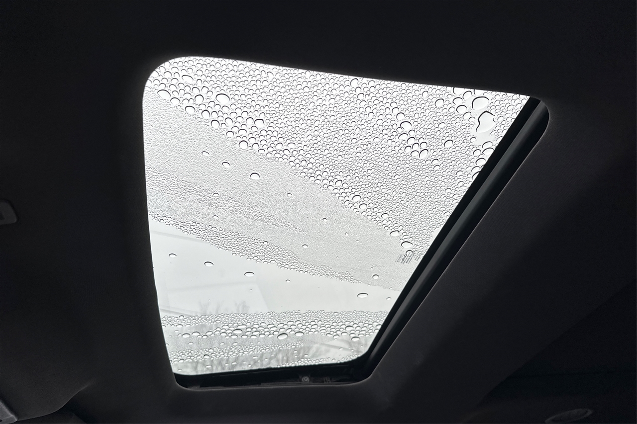 Ford Explorer Limited 4D SUV FWD 2013