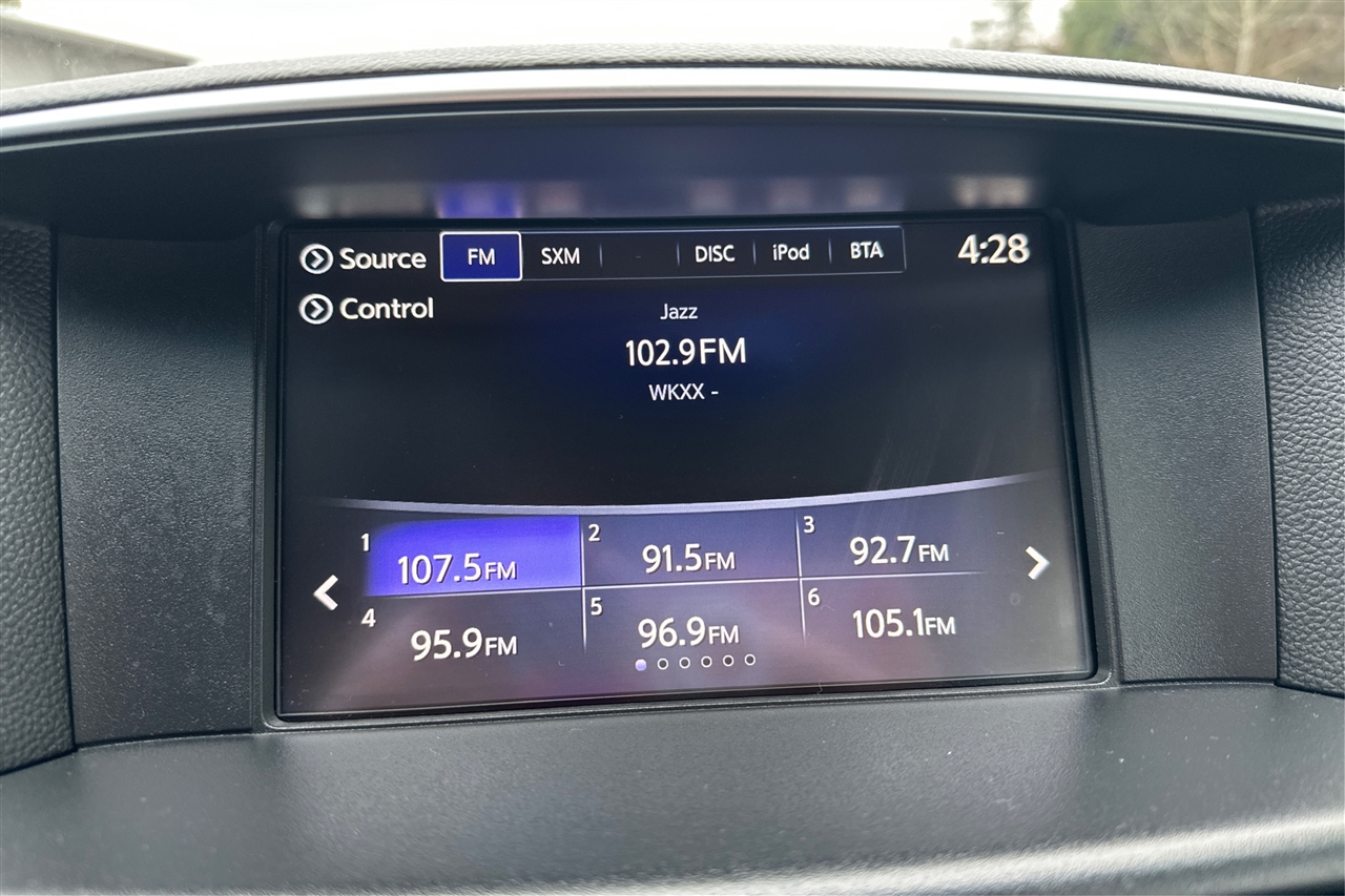 Infiniti Q70L Luxe 4D Sedan 3.7 2019