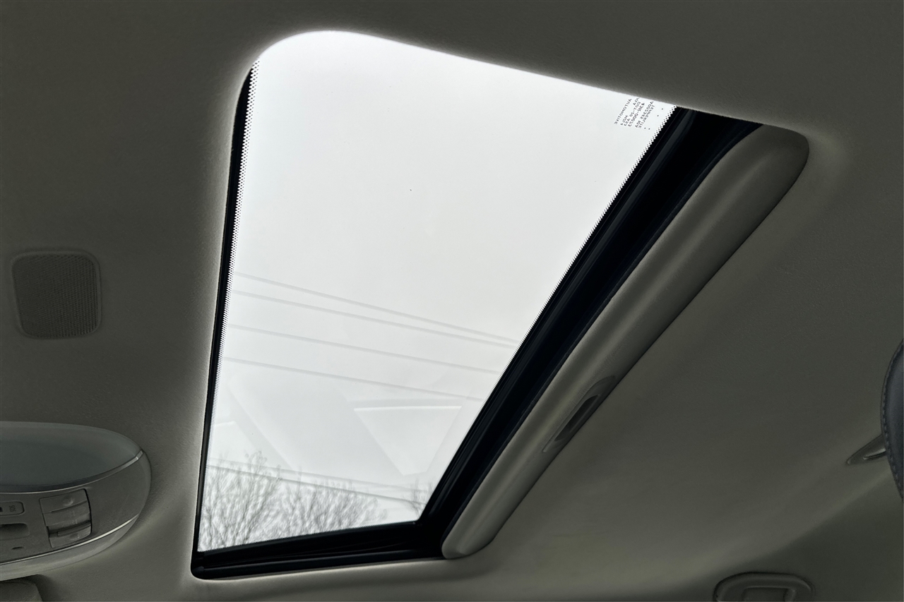 Infiniti Q70L Luxe 4D Sedan 3.7 2019