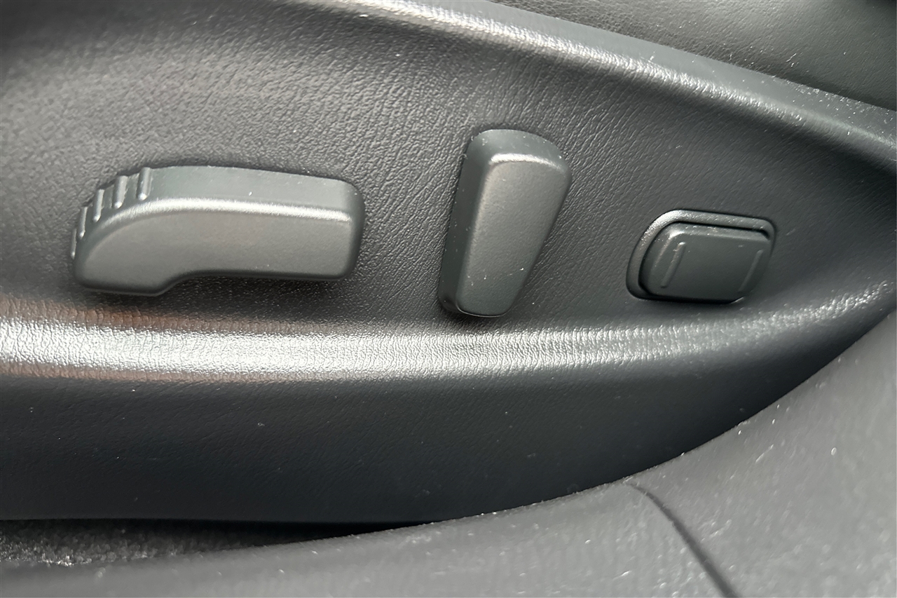 Infiniti Q70L Luxe 4D Sedan 3.7 2019