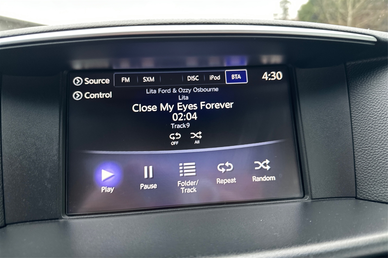 Infiniti Q70L Luxe 4D Sedan 3.7 2019