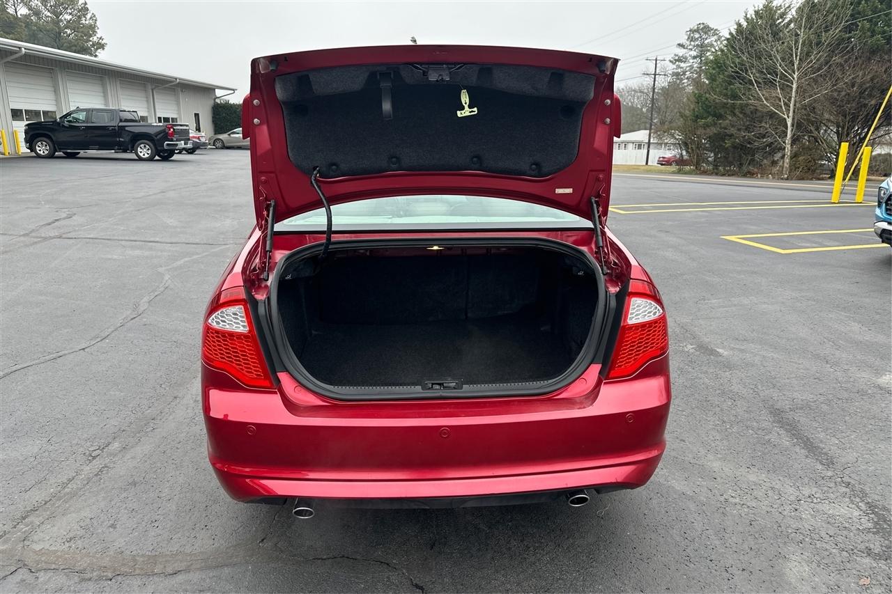 Ford Fusion SEL 4D Sedan 2012